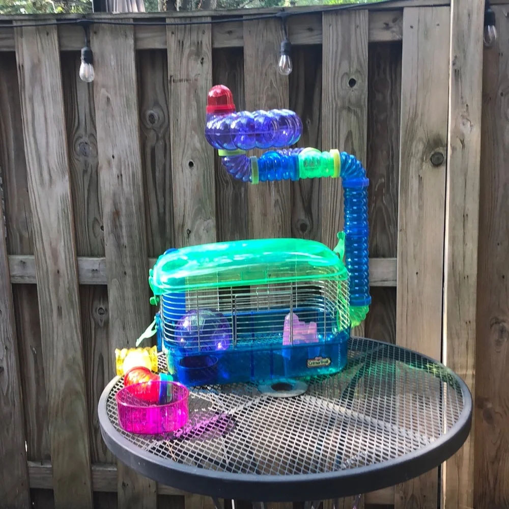 Small pet cage